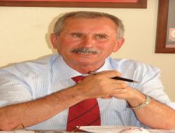 Başbakan Erdoğan İle Baykal'ın Hitler Polemiğine Manavgat'ta İlçe Başkanları Da Dahil Oldu!