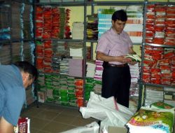 İzmir'de 14 Binin Üzerinde Korsan Kitap Ele Geçirildi!