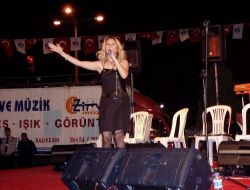 Edremitliler Hıdırellez'i Çeşitli Etkinliklerle Kutladı
