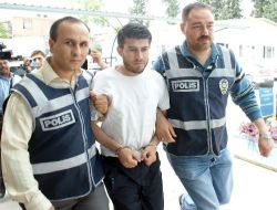 Cinayet İşledikten Sonra Evlendi, Çocuğu Olduktan Sonra Da Yakalandı