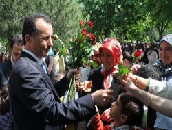 Bağcılar'da Anneler Günü İçin Program Düzenlendi