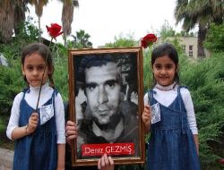 Deniz Gezmiş Ve Arkadaşları Ceyhan'da Anıldı