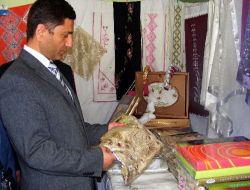 Hayırlar Derneğinden Fakir Öğrenciler Yararına Kermes Düzenledi