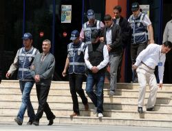 Gaziantep'te Turistik Bölgelere Sahte İçki Gönderen 4 Kişi Yakalandı!