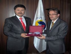 Yozgat Ticaret Ve Sanayi Odası, Ygs Birincilerini Ödüllendirdi