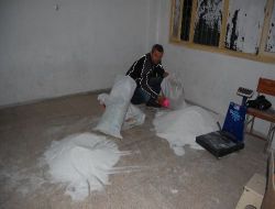 Ünlü Deterjan Markalarının Taklitlerinin Yapıldığı Depoya Baskın