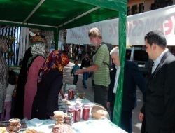 İznik'te İhtiyaç Sahibi Öğrenciler Yararına Kermes Düzenlendi