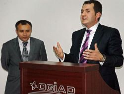 Peker: Avm'ler Tüketim Alışkanlıklarını Değiştirmeye Başladı