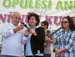 Böbreğini Verdiği Kızının Sesini Telefonda Duyan Annenin Gözyaşları