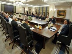 Mgk, 'Demokratik Açılım' Çalışmalarının Devamını Tavsiye Etti!