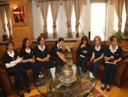Hemşireler, Mardin Vali Vekili Süzer'i Ziyaret Etti