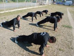İtfaiye Erleri Sporla Kendilerini Zinde Tutuyor
