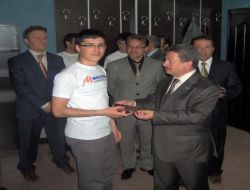 Başkan Başer, Ygs'de Dereceye Giren Maltepe Dershanesi Öğrencilerini Ödüllendirdi