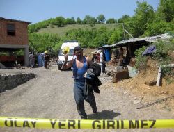 Maden Göçüğünde Mahsur Kalan İşçiye Ulaşma Çalışmaları Sürüyor
