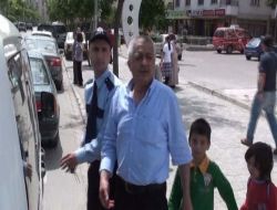 Yol Verme Tartışmasında Bıçakladığı Gencin Öldüğünü Duyunca Sinir Krizi Geçirdi!