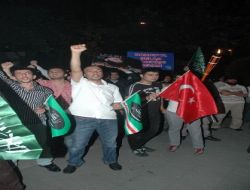 Çeçenistan Devlet Başkanı Kadirov Protesto Edildi!