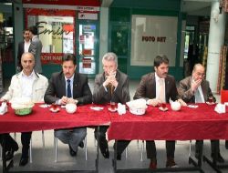 Çakır Ve Karakelle, Büyük Çarşı Esnafı İle Kahvaltı Yaptı
