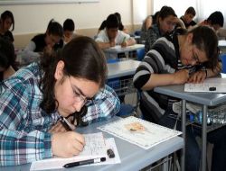 Yelkenoğlu Liseleri Matematik Ve Fen Yarışması Düzenledi