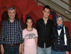 Lgs İkincisinin Başarı Sırrı: Kaliteli Eğitim Ve Aile Desteğinde Çalışmak