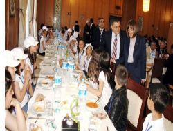 Sürmene Kaymakamlığı Öksüz Ve Yetimleri Gezdirdi