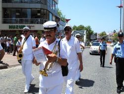 16. Manavgat Barış Festivali Kortej Yürüyüşüyle Başladı