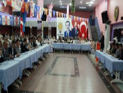 AK Parti, Anayasa Değişikliğini Halka Anlatıyor!