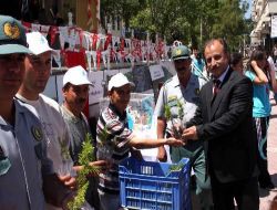 Burdurlulardan Çevre Tır'ına Yoğun İlgi