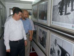 Atatürk'ün Bilinmeyen Fotoğrafları Sergileniyor!