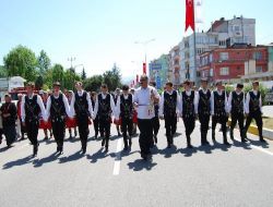 Beşikdüzü'nde Mayıs Yedisi Şenliği Başladı