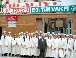 Akhisar, 64 Hafızını Mezun Ediyor