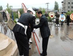 Hakkari'deki 19 Mayıs Kutlamalarına Yağış Engeli