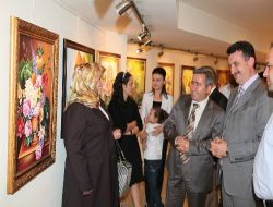Sanat Ve Meslek Kursları Kursiyerleri Sergi Açtı