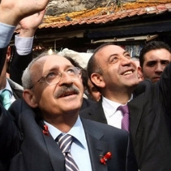 Kurultay Öncesi Baykal'a Gidecek!!