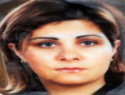 Özel Otomobil, Emniyet Şeridine Park Halindeki Araca Çarptı: 2 Ölü, 1 Ağır Yaralı