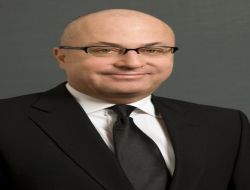 Agâh Uğur, Ösgd Başkanlığı'nı Tayfun Bayazıt'tan Devraldı