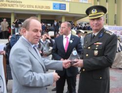 Yeşil Dostları Plaketle Ödüllendirildi