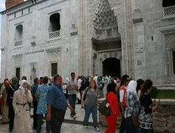 Bursa'da Oteller Yetersiz Kaldı, Turistler İstanbul'da Konaklıyor (özel)