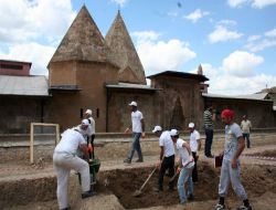 Divriği Ulu Camii'nde Restorasyon Devam Ediyor