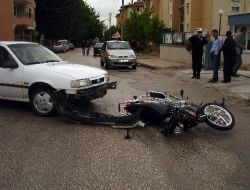 Dinar'da Trafik Kazası: 1 Yaralı