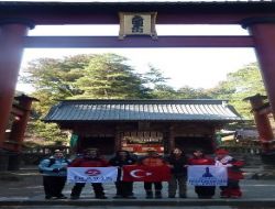 Büyükşehir Belediyesi'nin Desteğiyle Fujiyama Dağı'na Tırmandılar