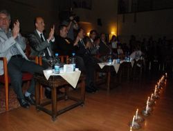 Ata Demirer'den Fenerbahçe Şakası