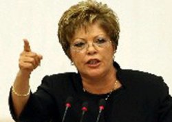 Canan Arıtman’dan Tepki Geldi!!