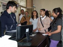 Diyarbakırlı Çocuklar Akranları İçin İnternet Kafeleri Denetledi