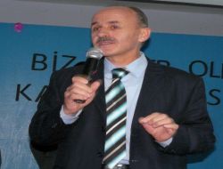 Vaiz Hasan Şahin: Kur'an Ölü Kitabı Değildir, Kur'an Hayat Demektir