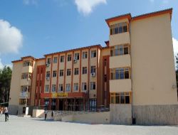 Öğretmenler Dostluklarını Kahvaltılarla Pekiştiriyor