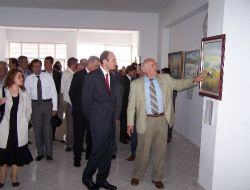 Ressam Halil Balcı'dan Fakir Öğrenciler Yararına Resim Sergisi