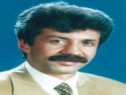 Eski Belediye Başkanının Bürosu Kurşunlandı