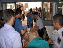 Nusaybin'de Elektrik Akımına Kapılan Asker ve Biçerdöver Operatörü Ağır Yaralandı!