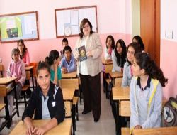 Öğrencilerin Kompozisyonları Kitap Oldu