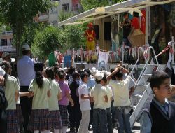 Çevre Bakanlığı'nın Eğitim Tır'ı Siirt'e Geldi